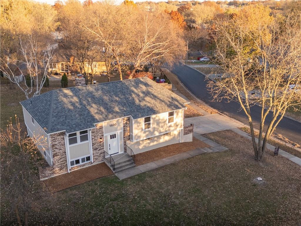 Listing Photo MLS #HMS2586549