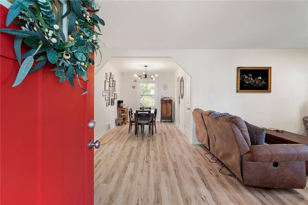 Listing Photo MLS #HMS2586890