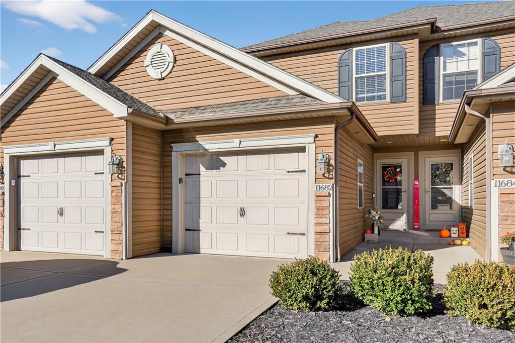 Listing Photo MLS #HMS2587041