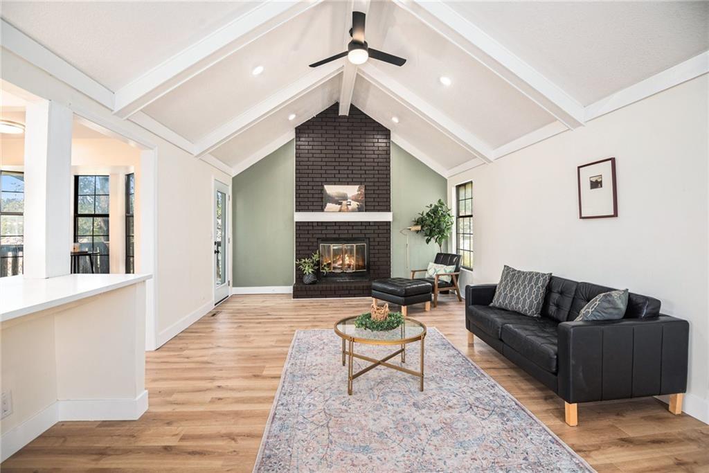 Listing Photo MLS #HMS2587491