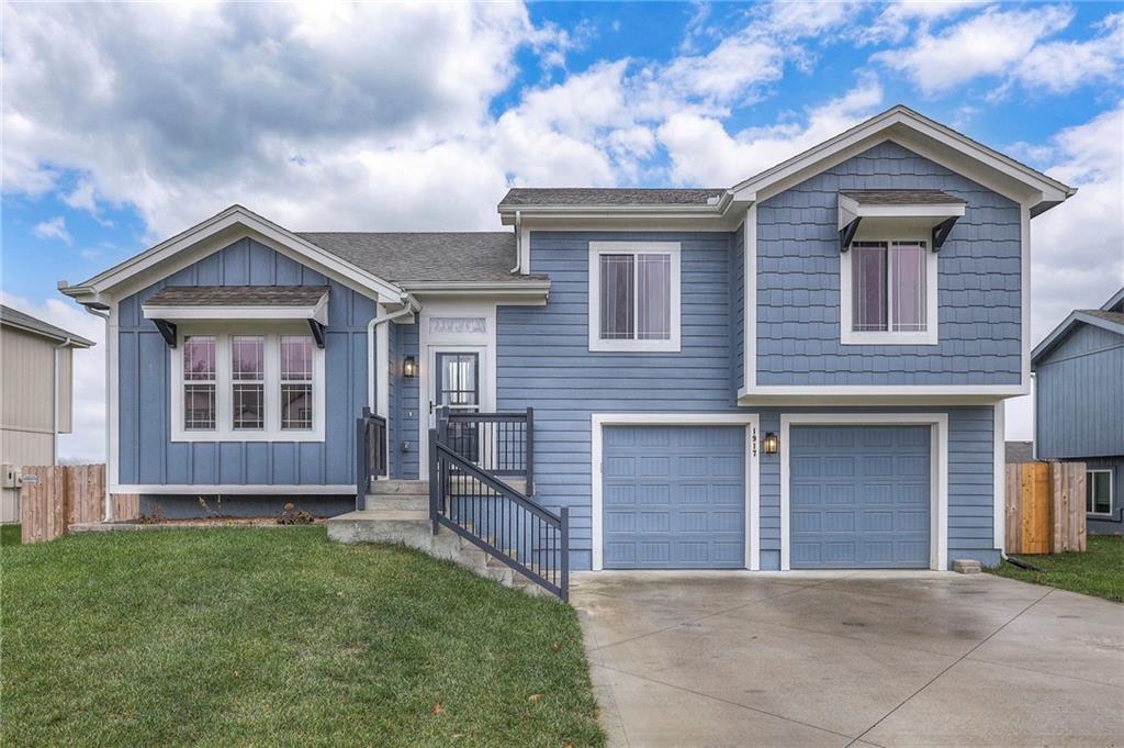 Listing Photo MLS #HMS2587600