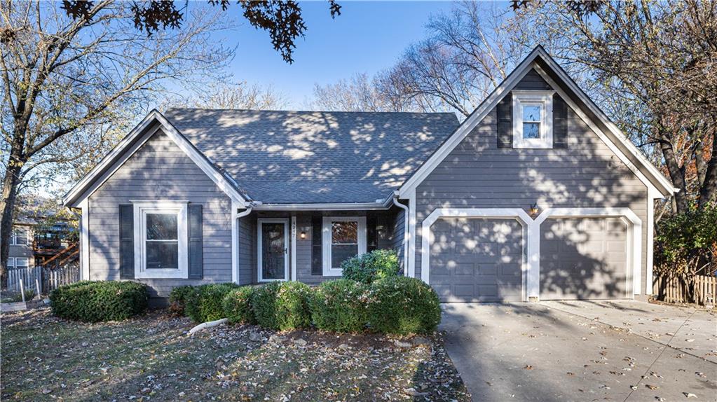 Listing Photo MLS #HMS2588082