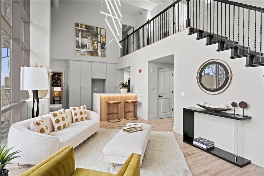 Listing Photo MLS #HMS2588631