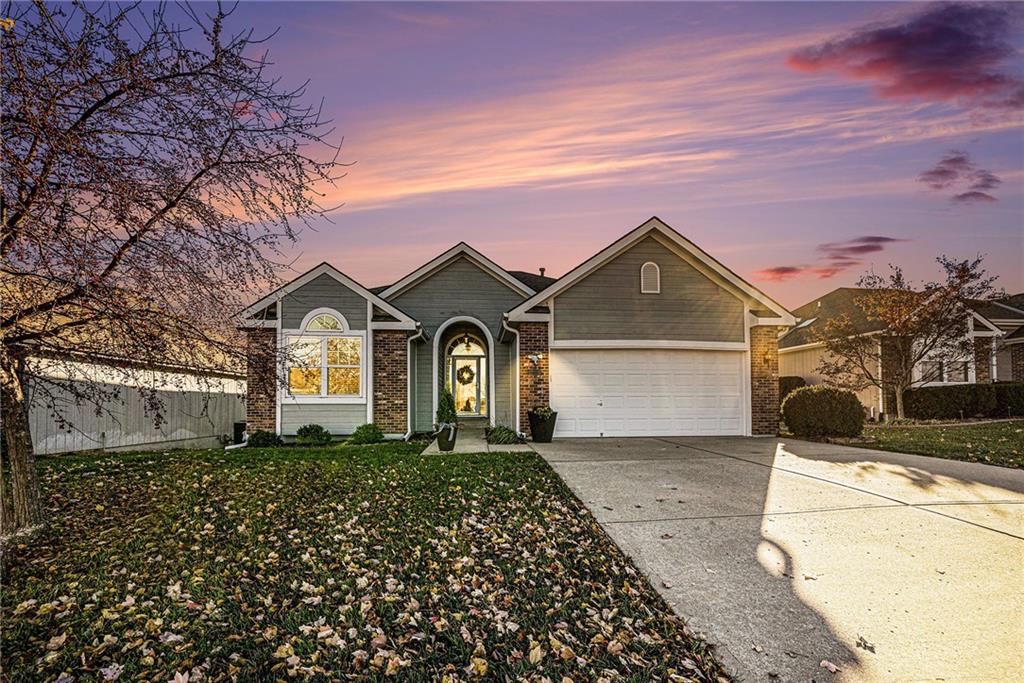 Listing Photo MLS #HMS2589278