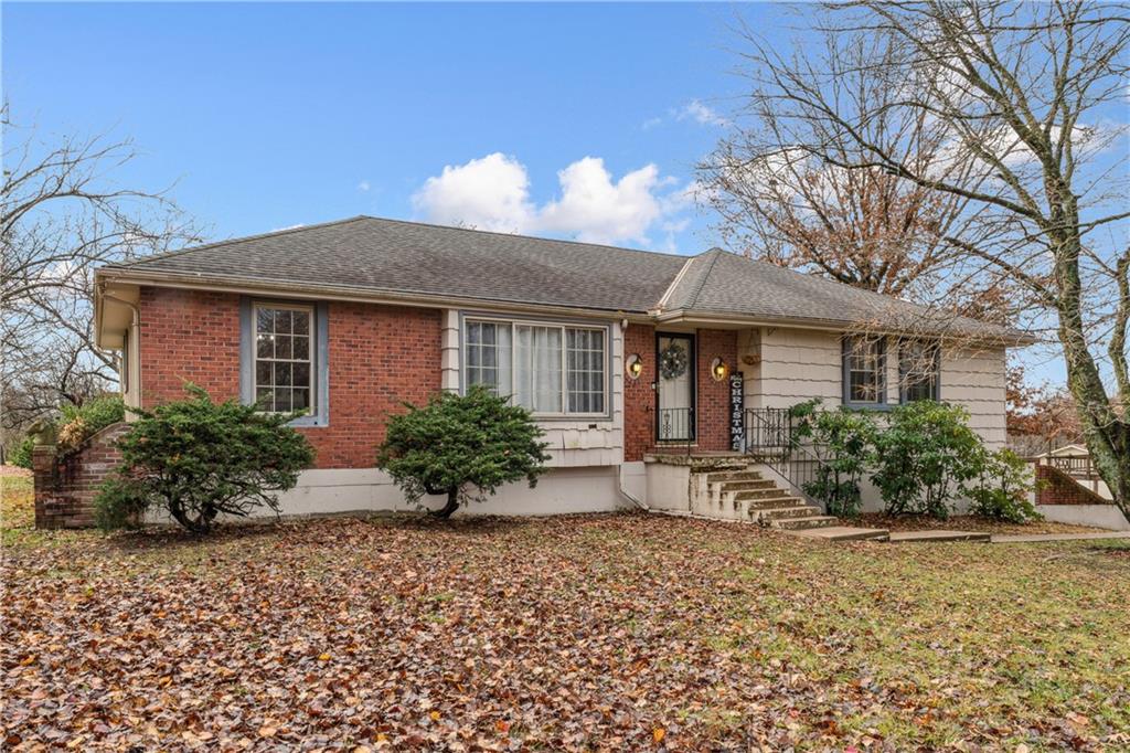 Listing Photo MLS #HMS2589577