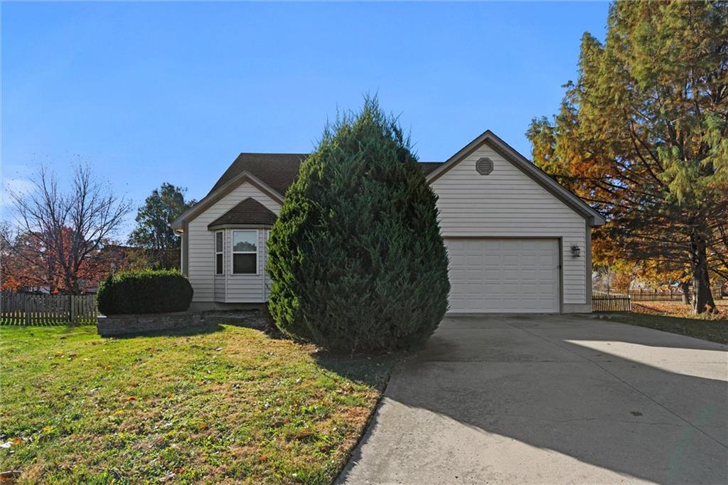 Listing Photo MLS #HMS2589920