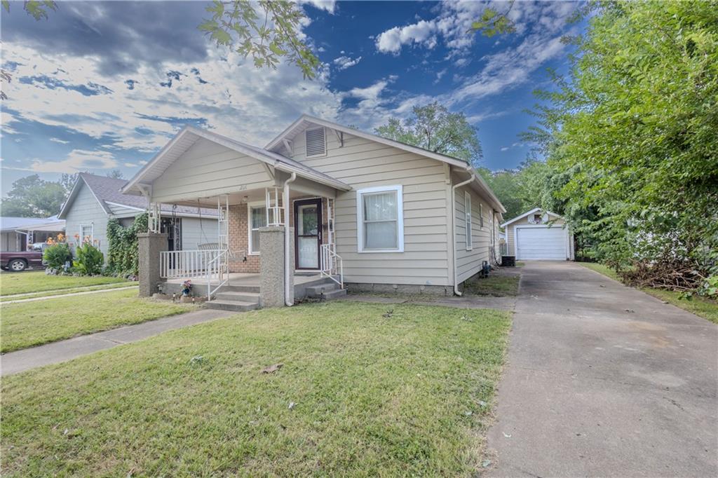 Listing Photo MLS #HMS2590012