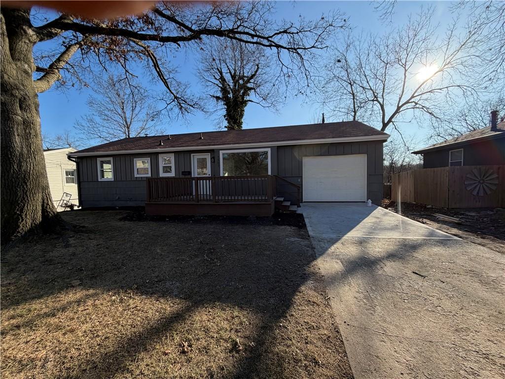 Listing Photo MLS #HMS2591031