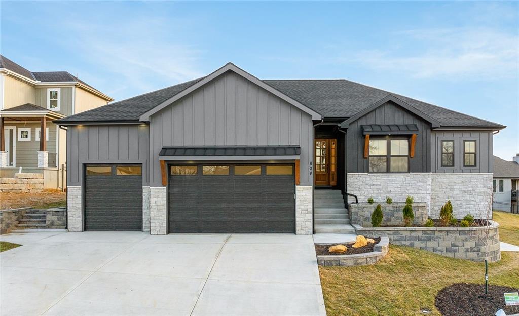 Listing Photo MLS #HMS2591595