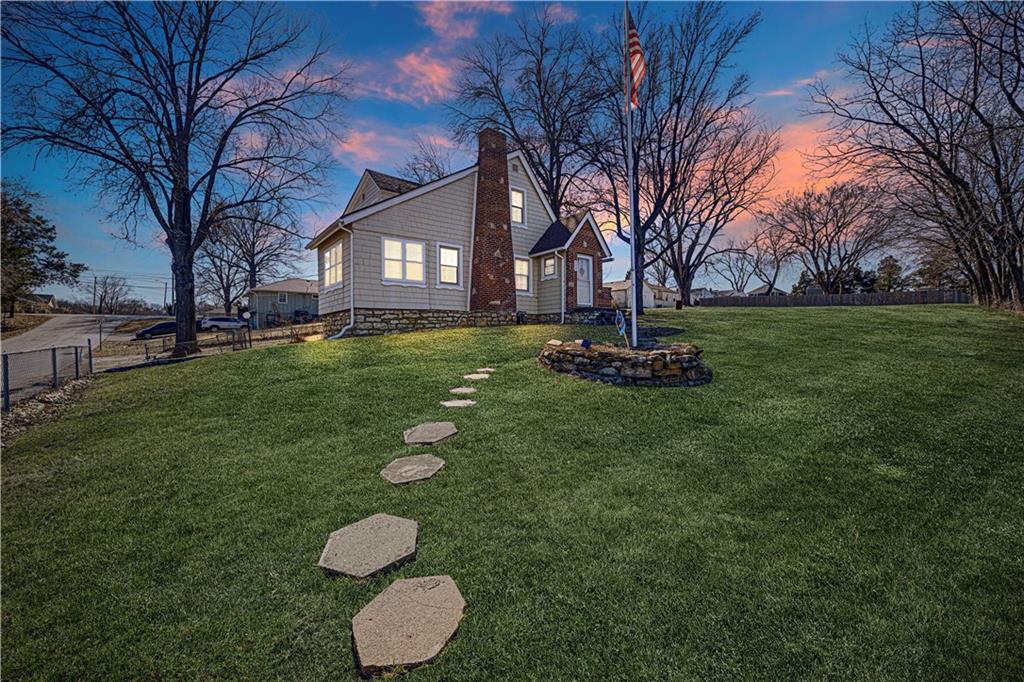 Listing Photo MLS #HMS2592127