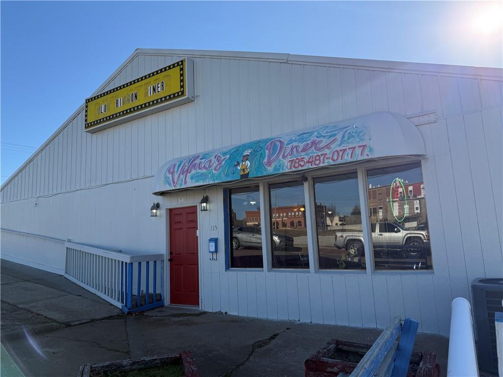 Listing Photo MLS #HMS2593190