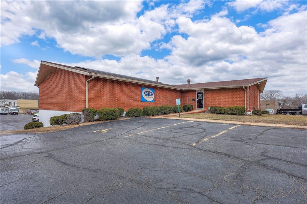 Listing Photo MLS #HMS2593207