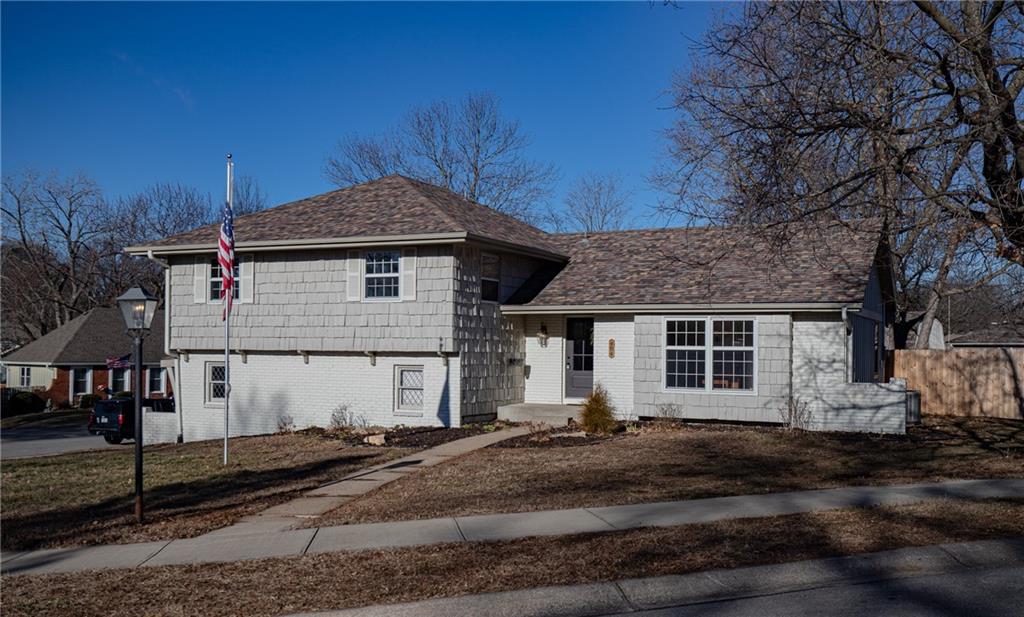 Listing Photo MLS #HMS2594644