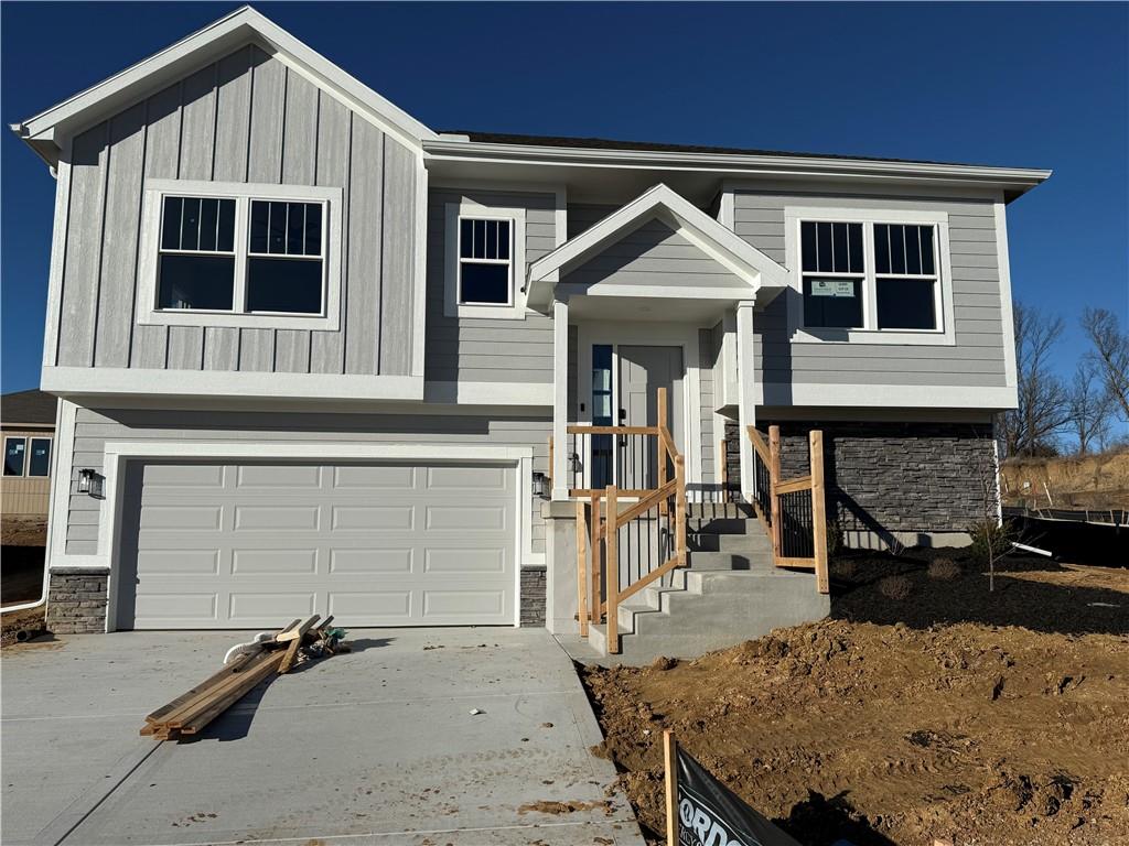 Listing Photo MLS #HMS2595145