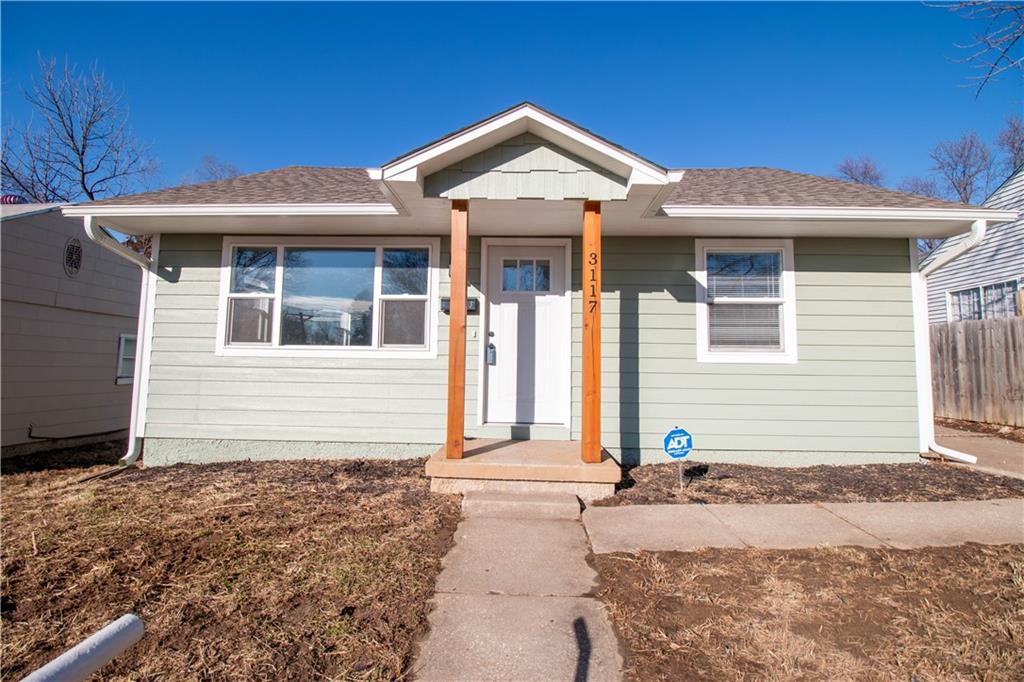 Listing Photo MLS #HMS2595575