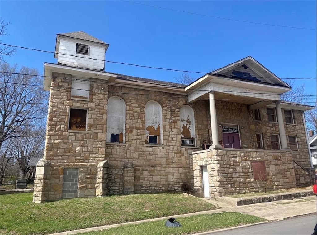 Listing Photo MLS #HMS2596282