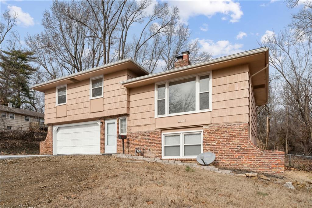 Listing Photo MLS #HMS2596353