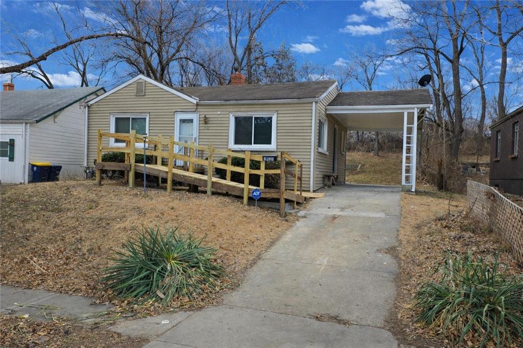 Listing Photo MLS #HMS2597401