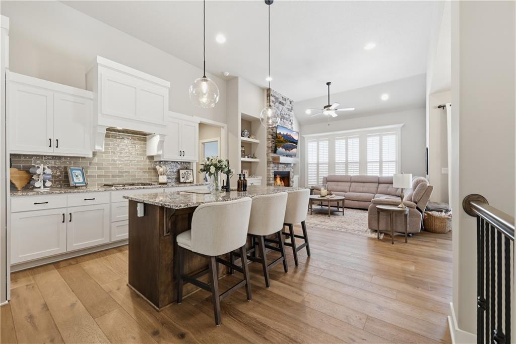 Listing Photo MLS #HMS2598221