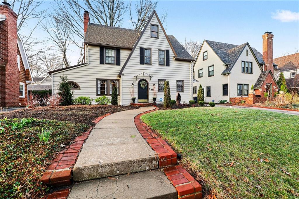 Listing Photo MLS #HMS2598553