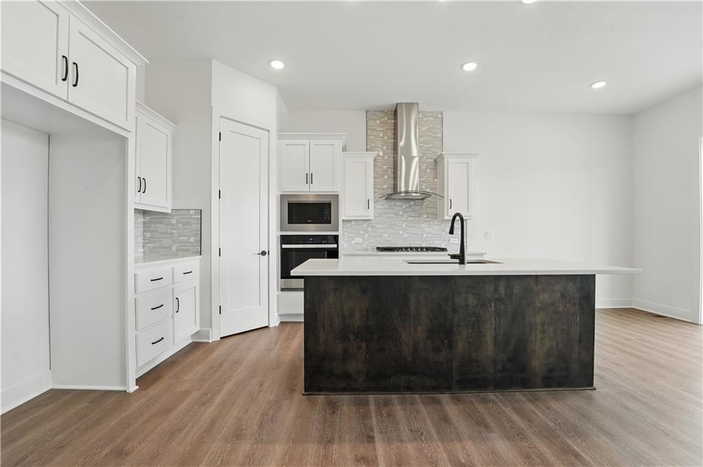 Listing Photo MLS #HMS2599332