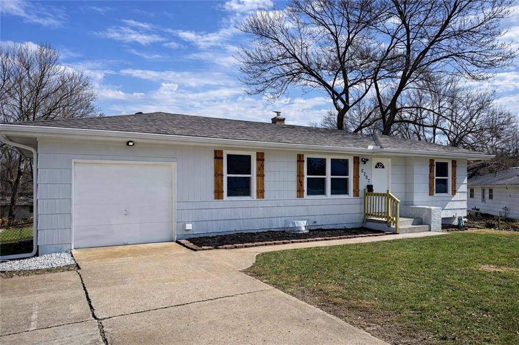 Listing Photo MLS #HMS2600511