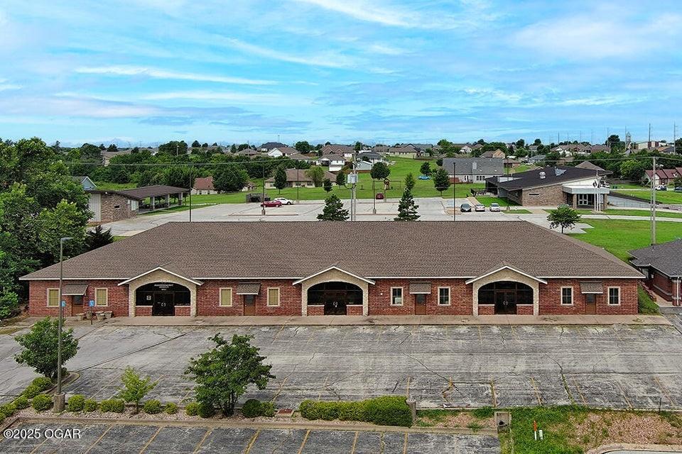 Listing Photo MLS #HMS2600575