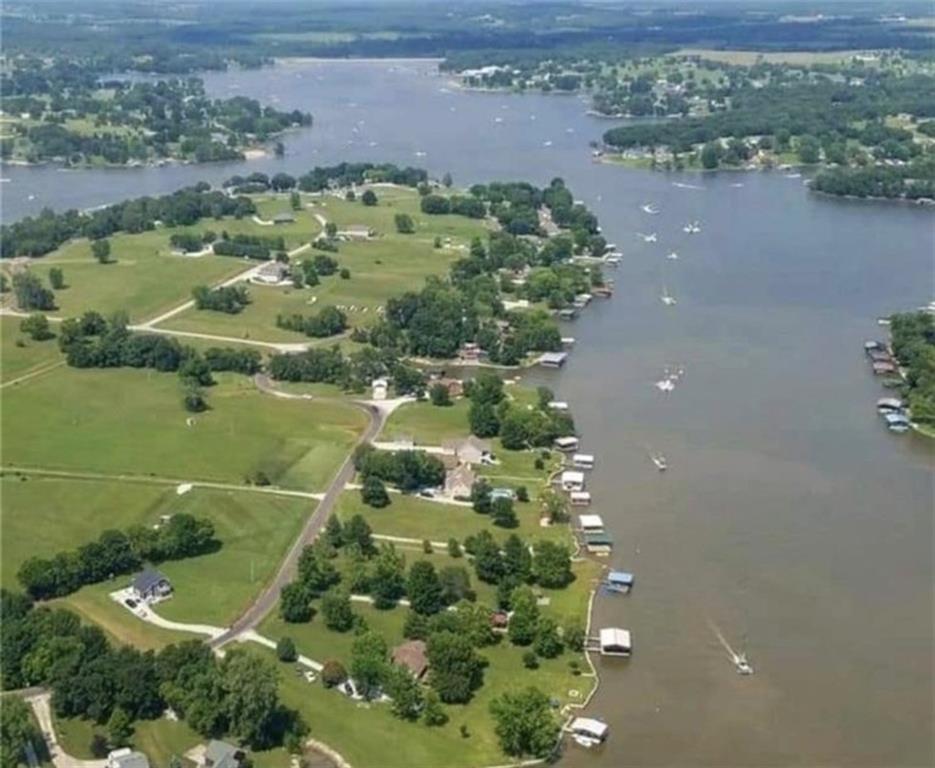 Listing Photo MLS #HMS2601011