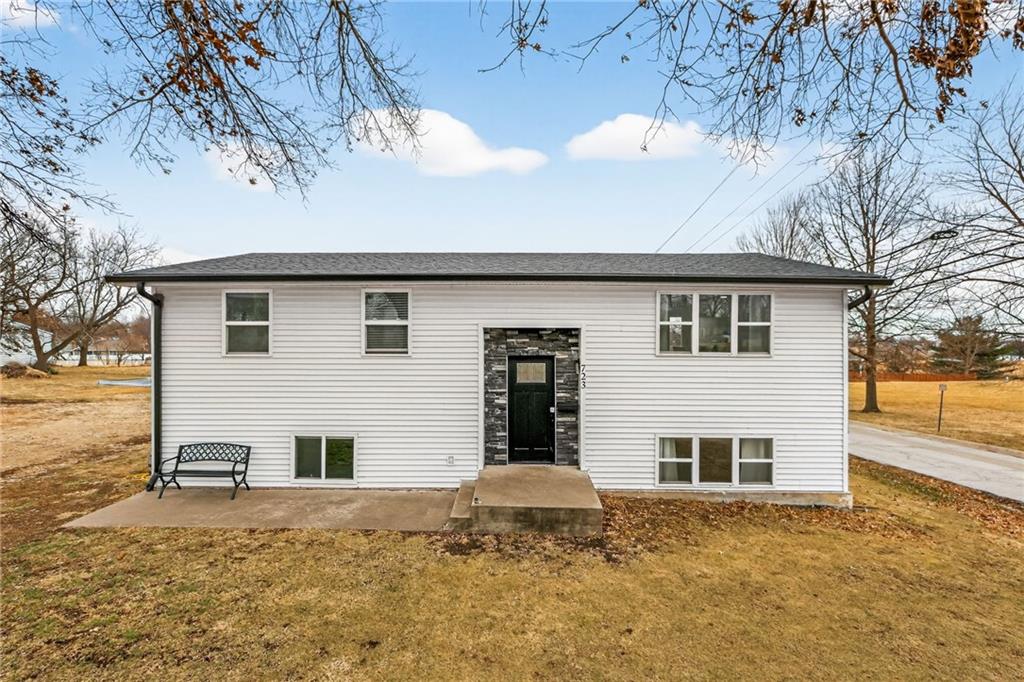 Listing Photo MLS #HMS2602586