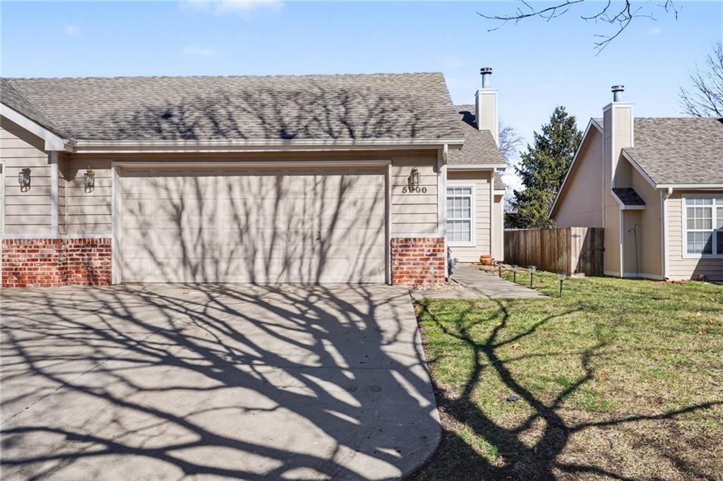 Listing Photo MLS #HMS2603413