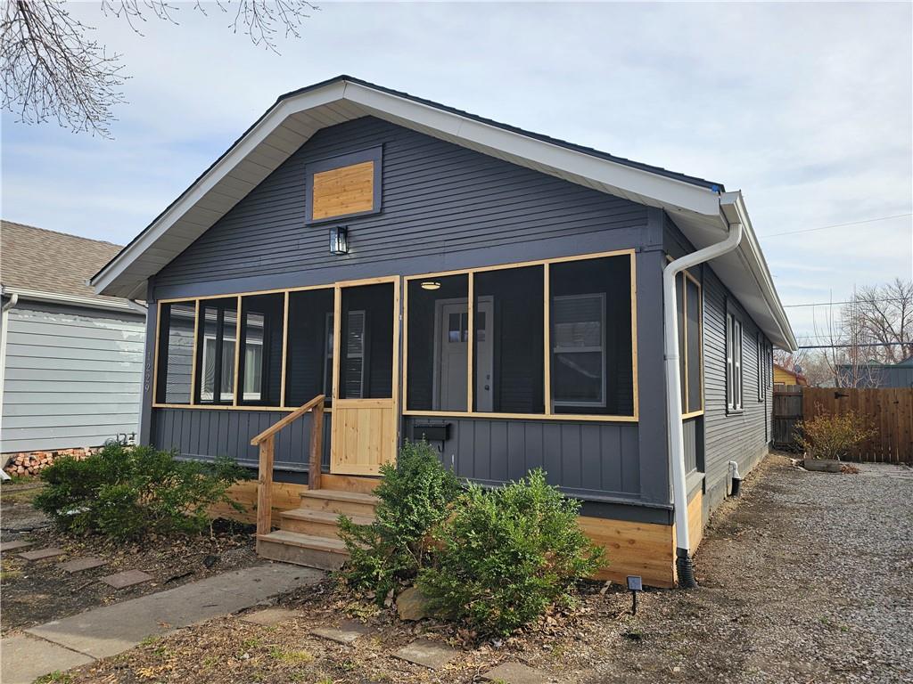 Listing Photo MLS #HMS2603845