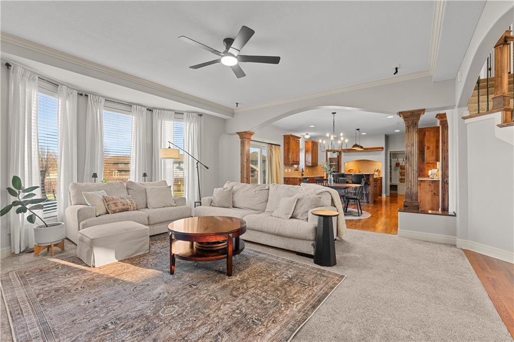 Listing Photo MLS #HMS2604068