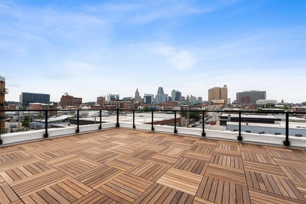 Listing Photo MLS #HMS2604257