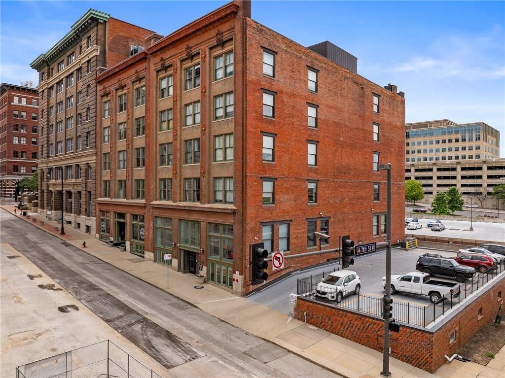 Listing Photo MLS #HMS2604558