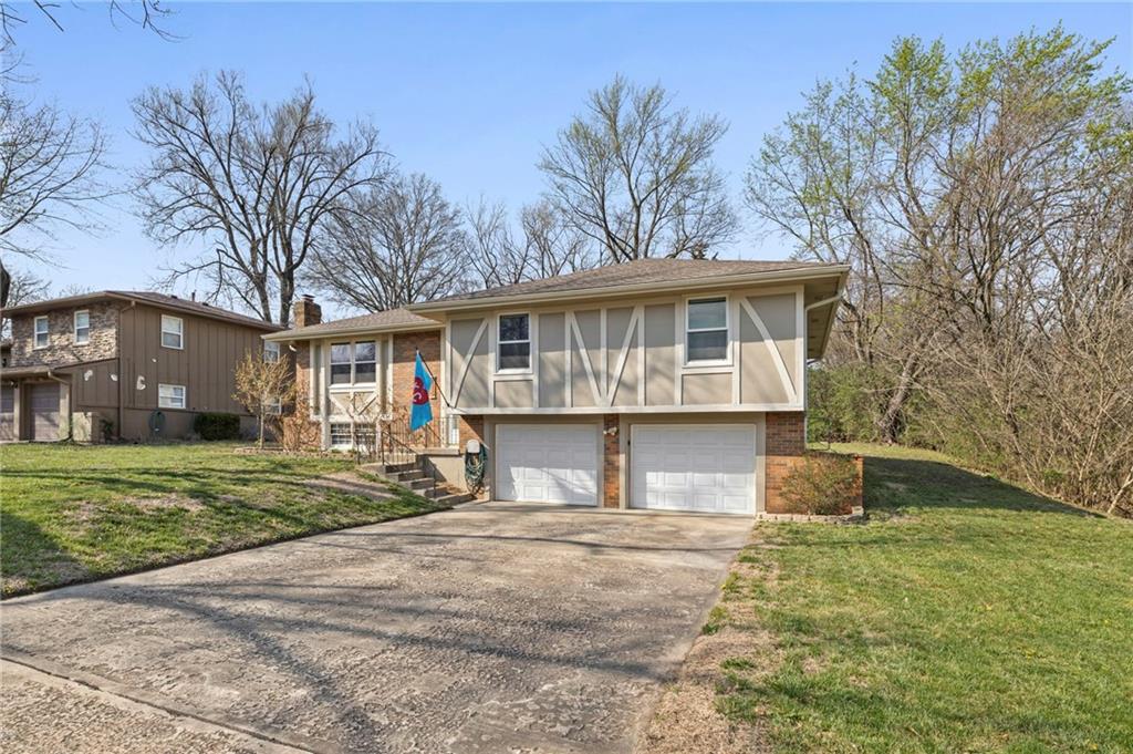 Listing Photo MLS #HMS2604608