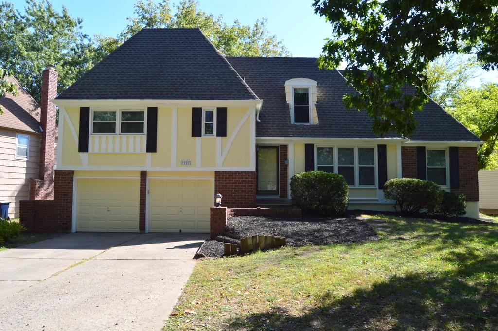 Listing Photo MLS #HMS2604614