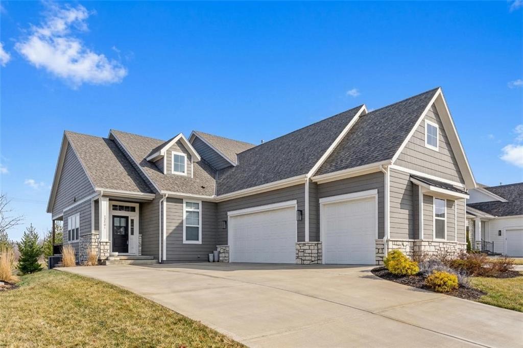 Listing Photo MLS #HMS2604635