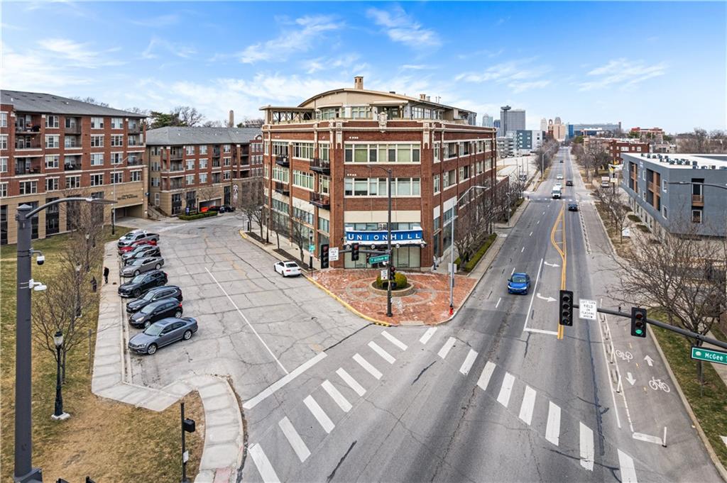 Listing Photo MLS #HMS2604639