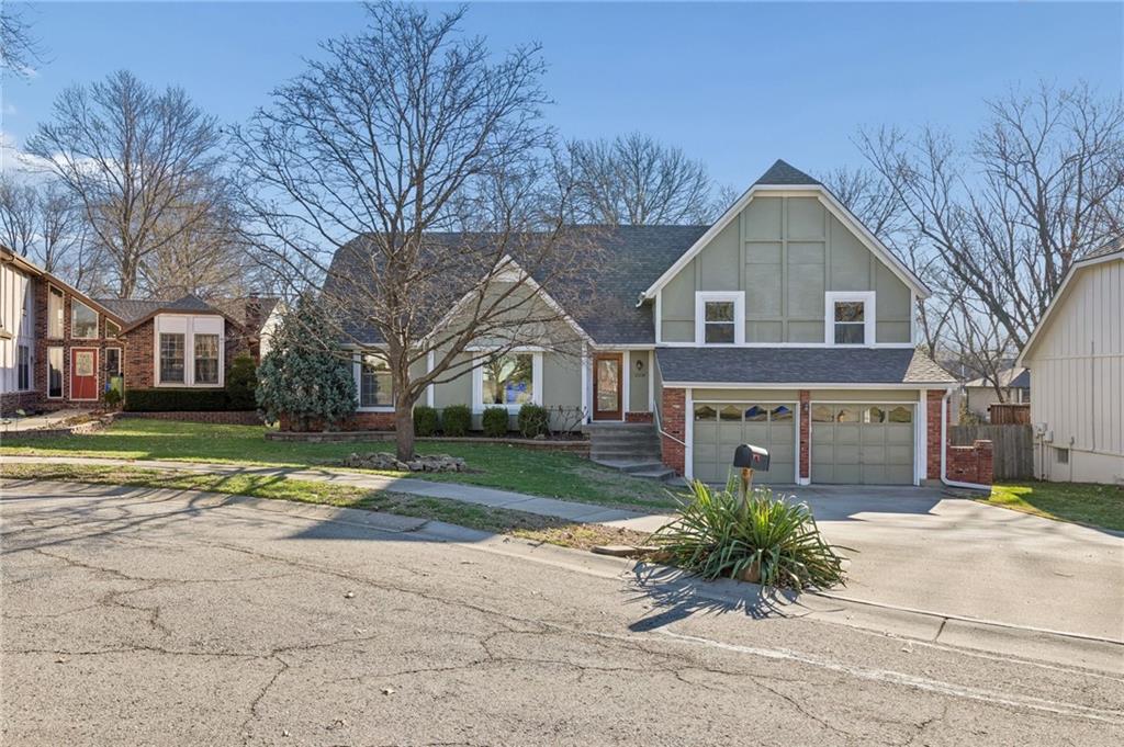 Listing Photo MLS #HMS2604705