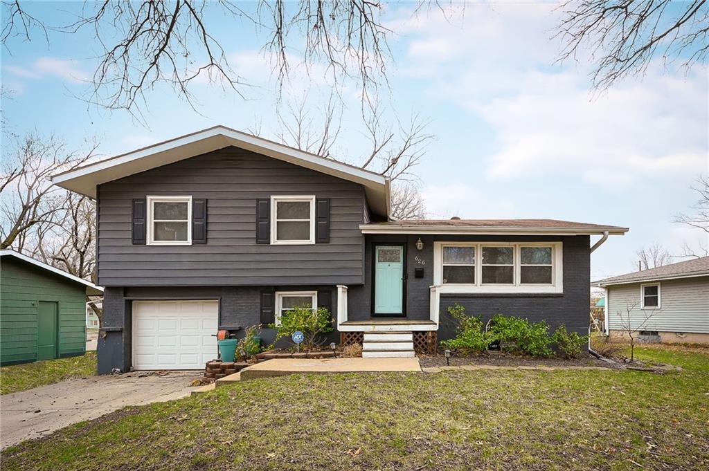 Listing Photo MLS #HMS2604791