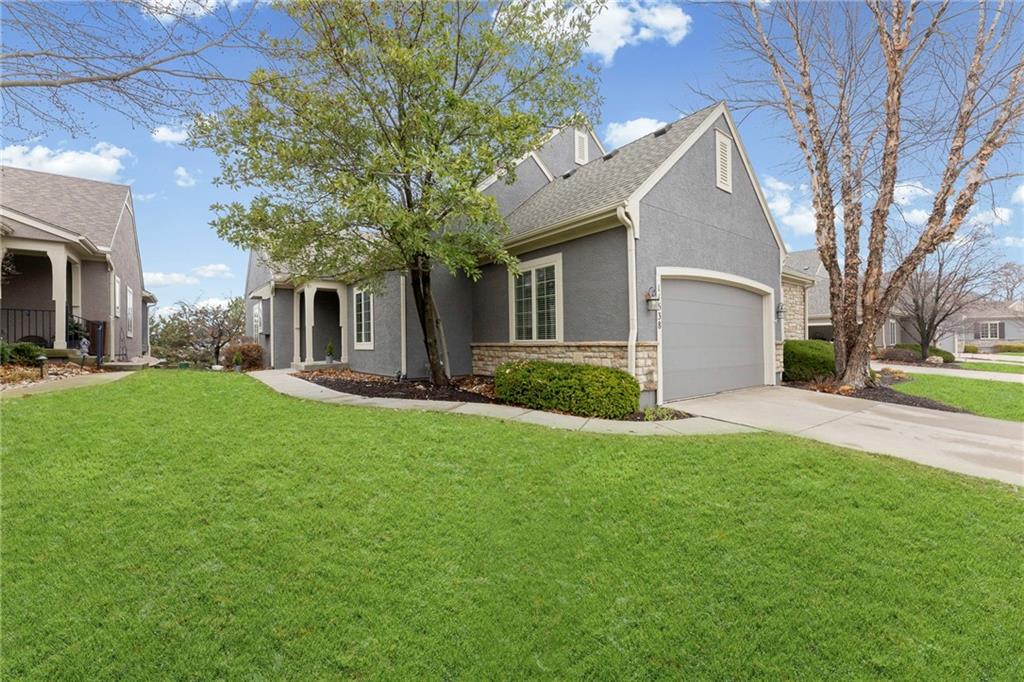 Listing Photo MLS #HMS2604909