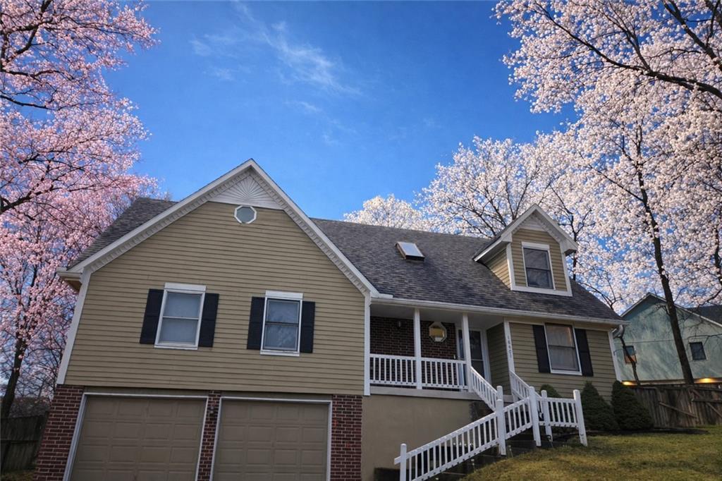 Listing Photo MLS #HMS2604978