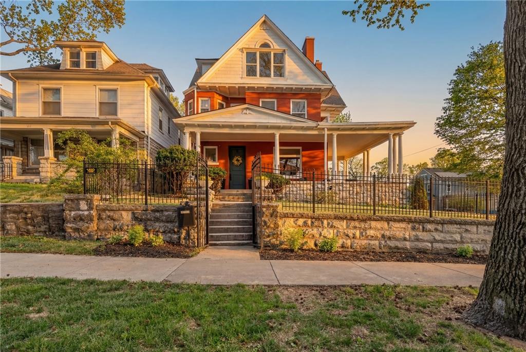 Listing Photo MLS #HMS2605279