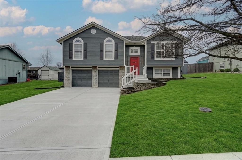 Listing Photo MLS #HMS2605468