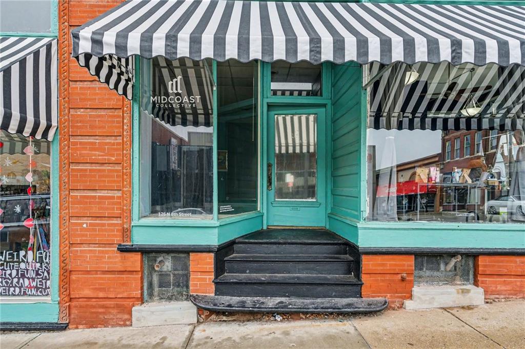 Listing Photo MLS #HMS2605476