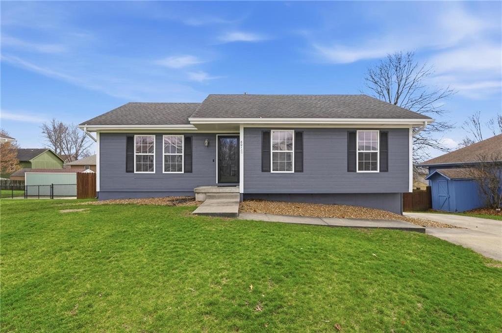 Listing Photo MLS #HMS2605685