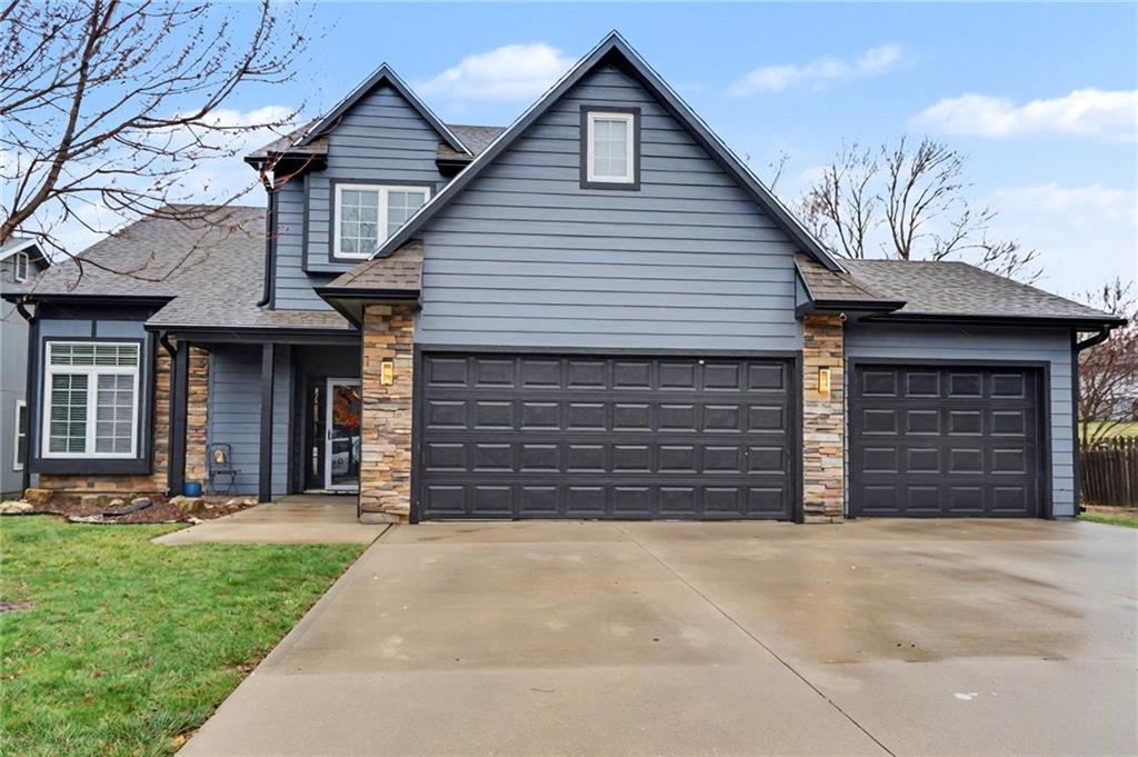 Listing Photo MLS #HMS2605795