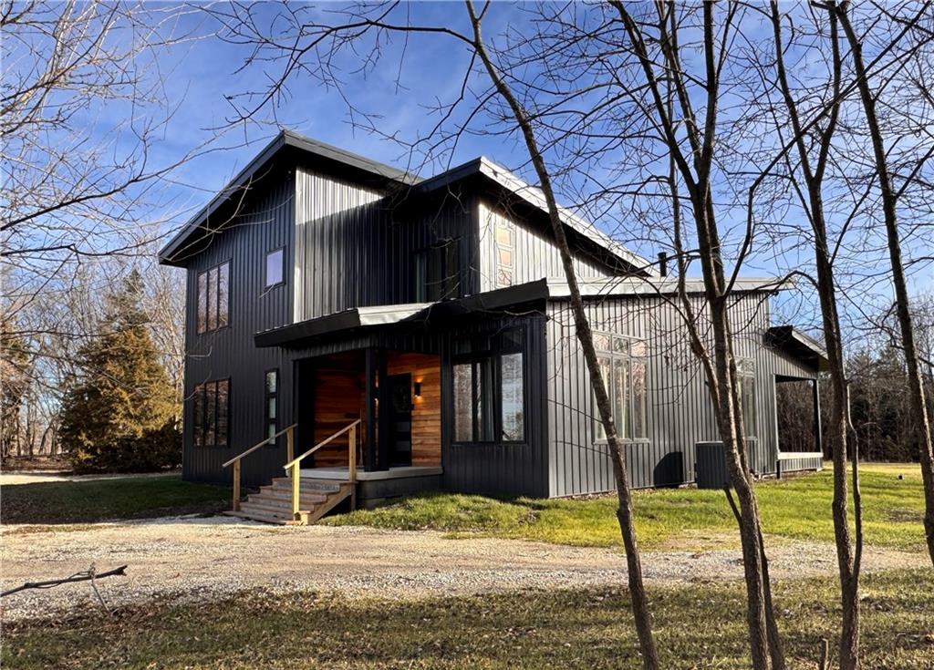 Listing Photo MLS #HMS2606116