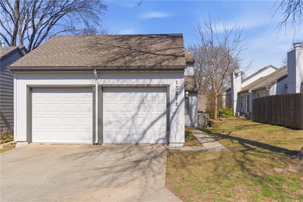 Listing Photo MLS #HMS2606706