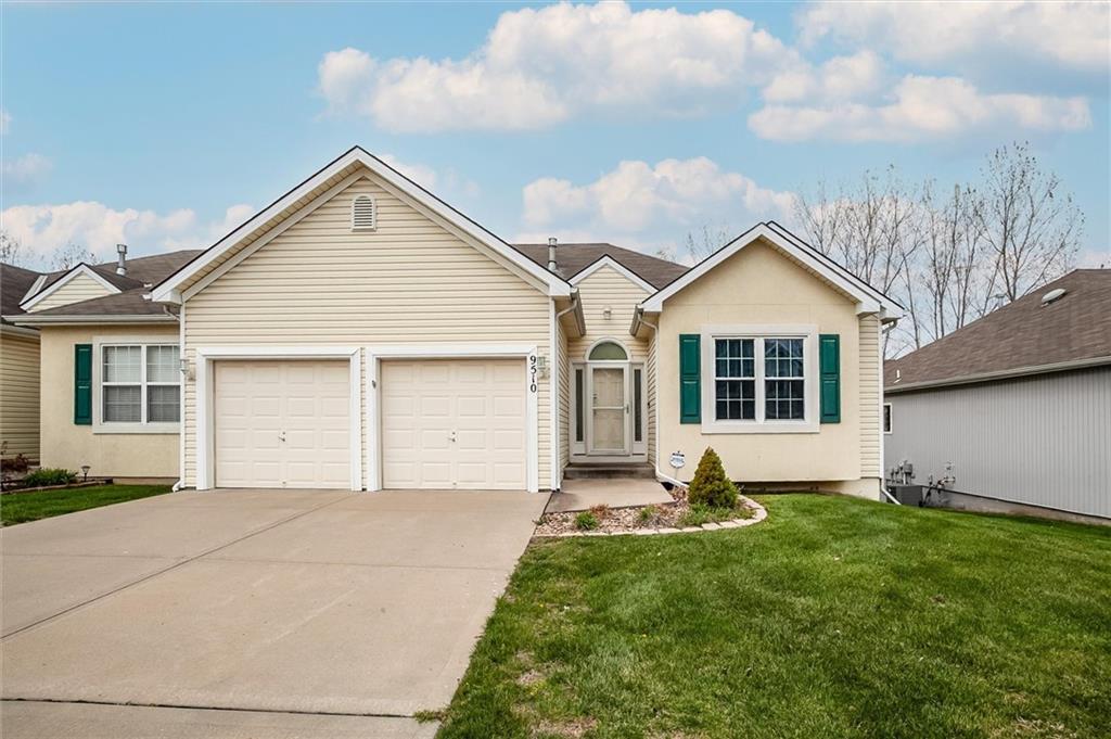 Listing Photo MLS #HMS2607108